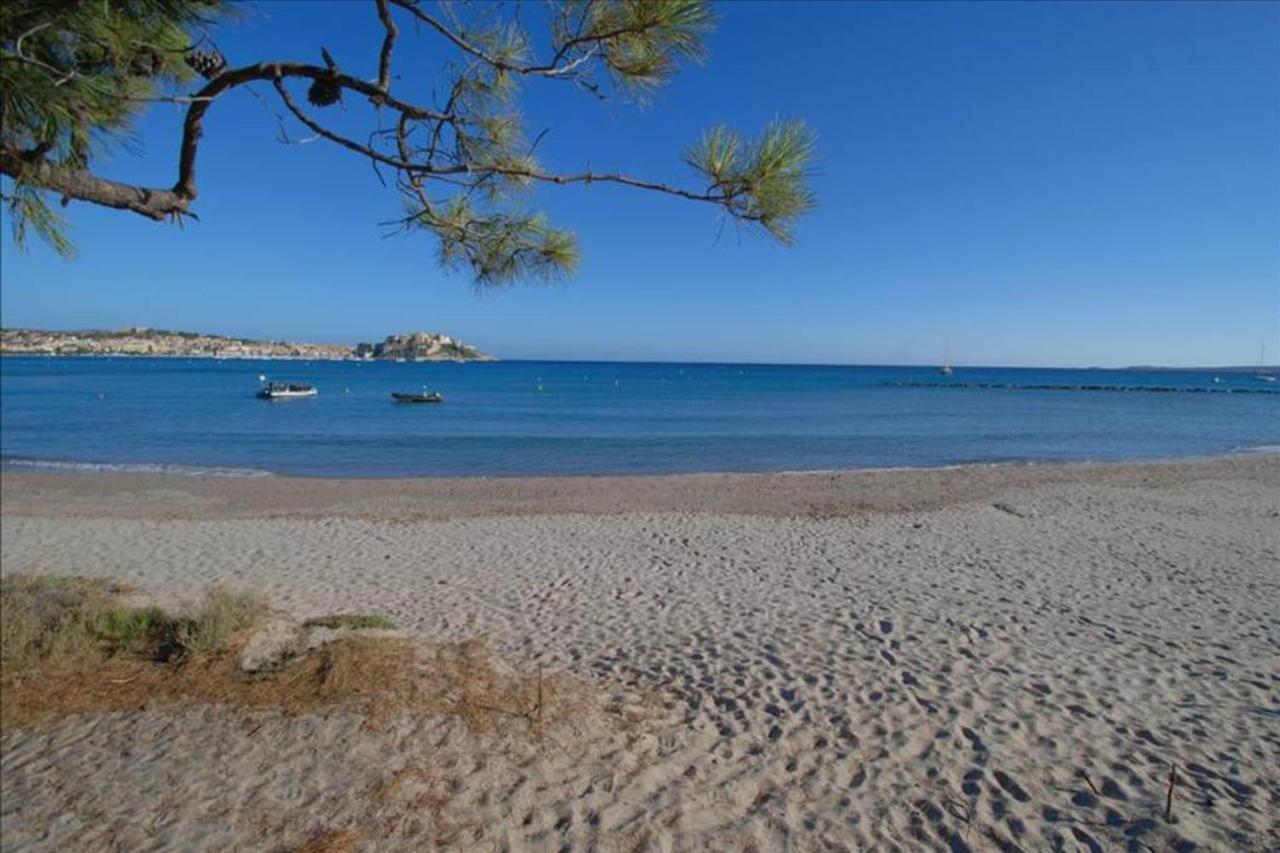 Mare Appart Avec Jardin Et Bbq Vue Mer Et Montagne Plage Et Port A 2 Pas Кальви Экстерьер фото